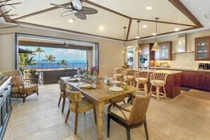 Dining - Oceanfront Home with Pool and Hot Tub (Kailua-Kona)