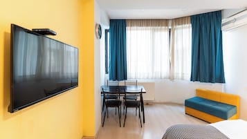 Tabla de planchar con plancha y wifi gratis