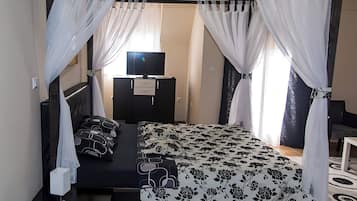 1 chambre, fer et planche à repasser, accès au Wi-Fi (inclus)