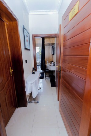 Superior Single Room, Balcony, City View | Interior - One Click Cozy Suites (Kigali)