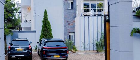 Facciata della struttura