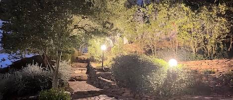 Enceinte de lâhĂ©bergement