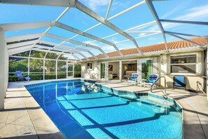 A heated pool - Manatee Cove - Gorgeous Canal Front Home with Heated Pool and Deeded Beach Access! (Sanibel)