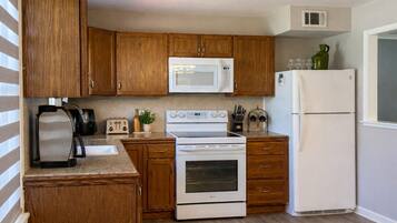 Microwave, oven, stovetop, dishwasher