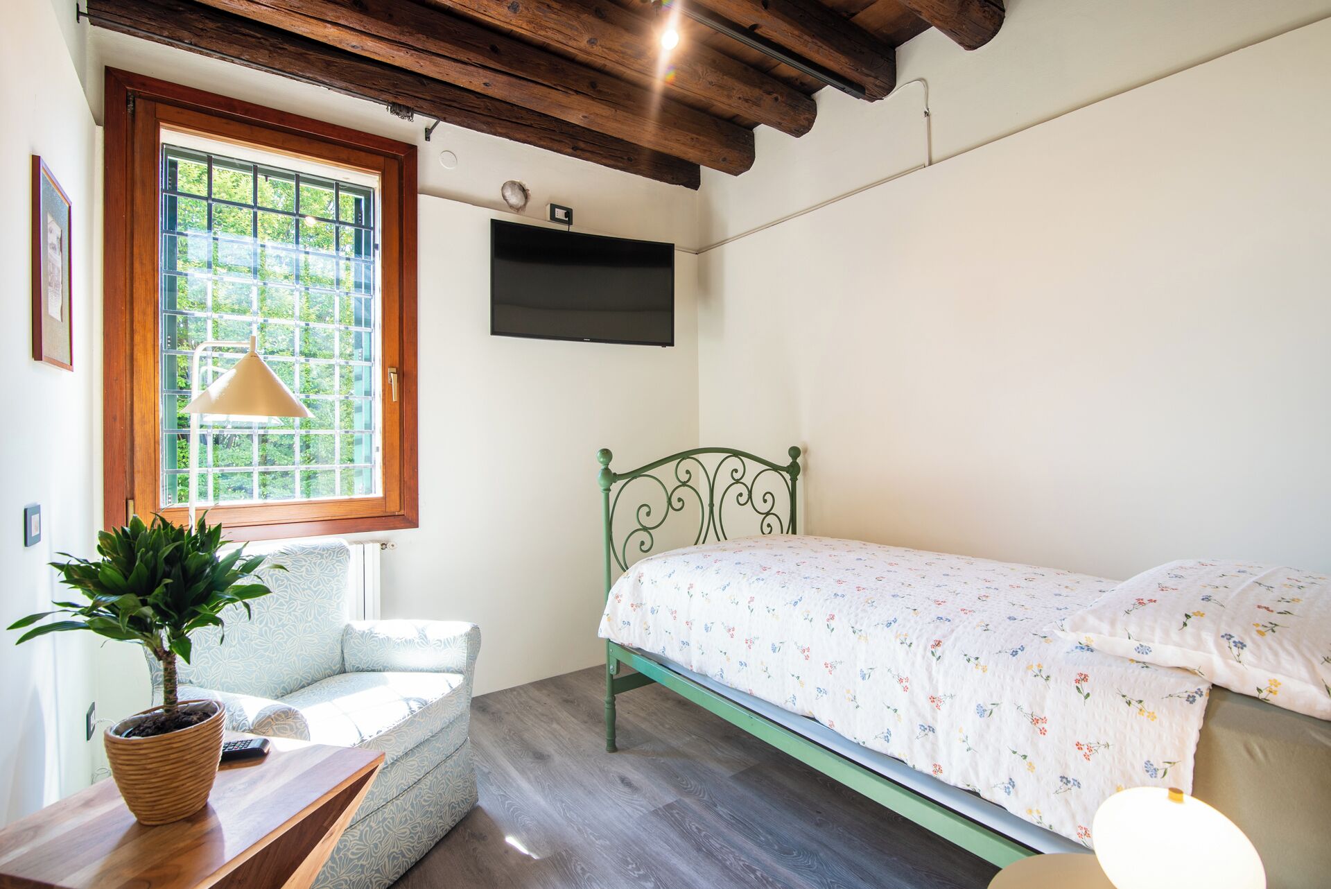 Comfort Single Room, Garden View