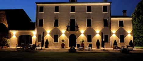 Façade de lâhĂ©bergement