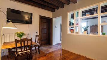 Junior suite, uitzicht op tuin | Dineren