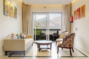 Living area - The Himalayan Residency (Rampur)