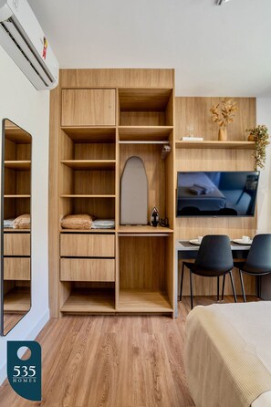 1 Schlafzimmer, Bügeleisen/Bügelbrett, Internetzugang