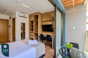 1 bedroom, iron/ironing board, Internet - Fully Equipped Studio in Barra, 200m from the Sea (Salvador)