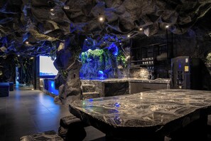 Căn hộ Exclusive | Bếp riêng | Tủ lạnh, lò vi sóng, máy xay thực phẩm 
