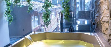 Premium-Apartment | Eigener Whirlpool