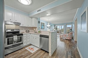 Dishwasher - Pelican's Landing 231- Shore Drive 3BR/2BA- Pool (Myrtle Beach)
