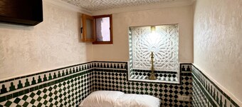 Artisanat cozy studio medina