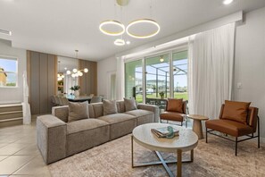 Smart TV - Last Minute Disney! Private Pool, Game Room & Themed Bedrooms. Book Now! #148487 (Orlando)