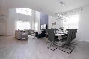 Dining - Last Minute Disney Getaway! Villa with Private Pool & Hot Tub. Book Now! #87717 (Orlando)