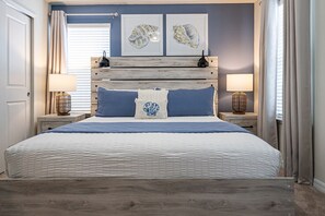 Iron/ironing board, WiFi, bed sheets - Last Minute Disney Getaway! Private Pool, Hot Tub & Game Room. Book Now! #98741 (Orlando)