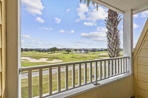 Property grounds - Last Minute Disney Getaway! Townhouse with Private Pool. Book Now! #116349 (Orlando)