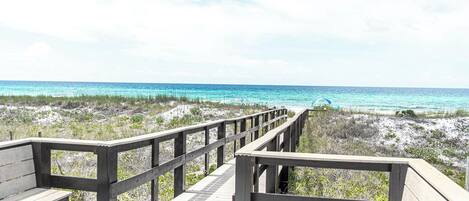 Chaise longue, serviettes de plage