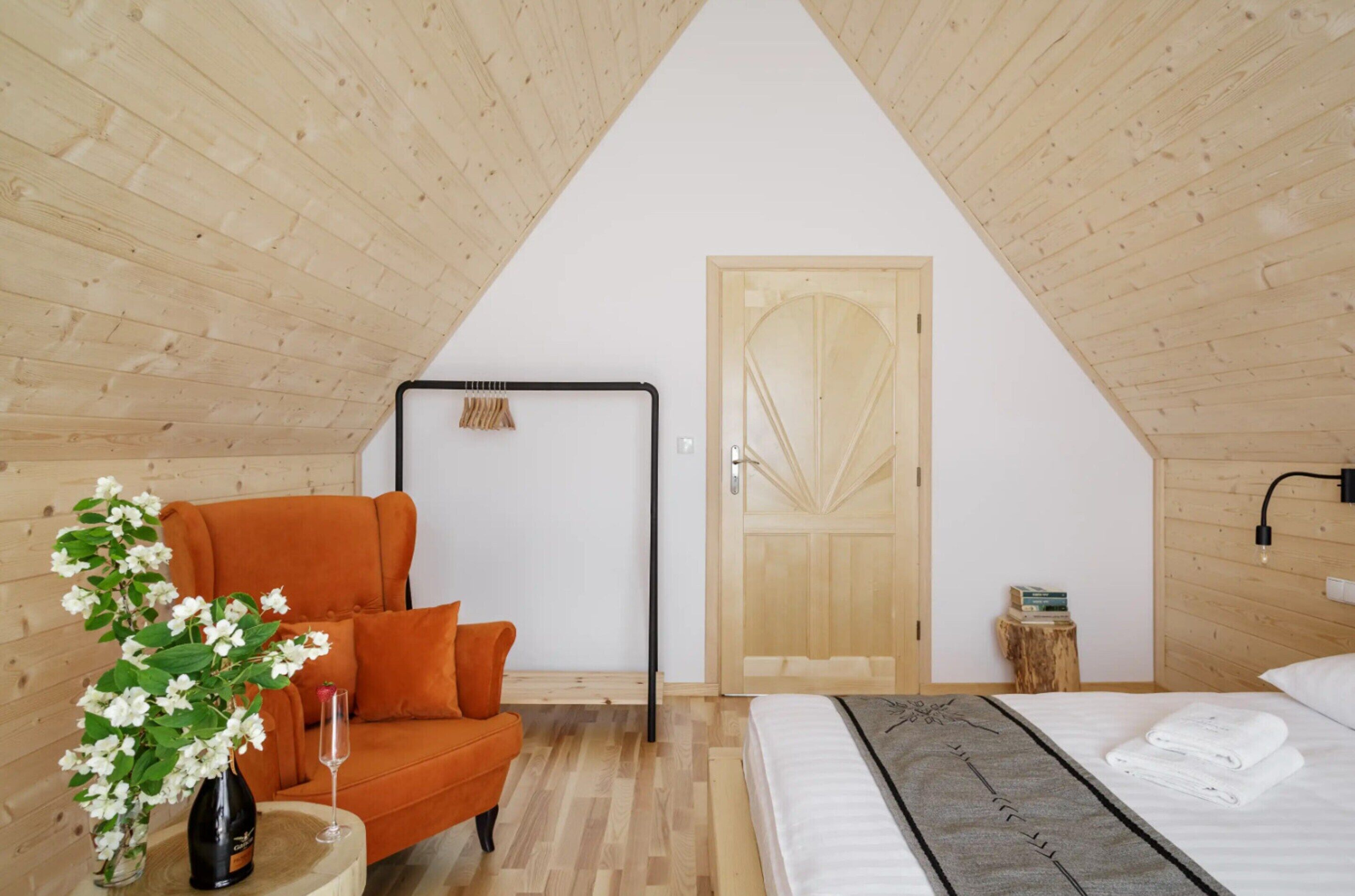 Hus | 2 soverom og individuelt innredet