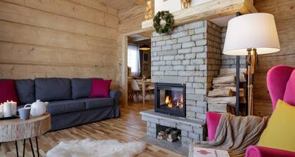 Comfortable Holiday Home in a Mountain Style