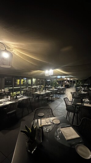 Restaurant - Spazio Apartments Fornai (Catania)