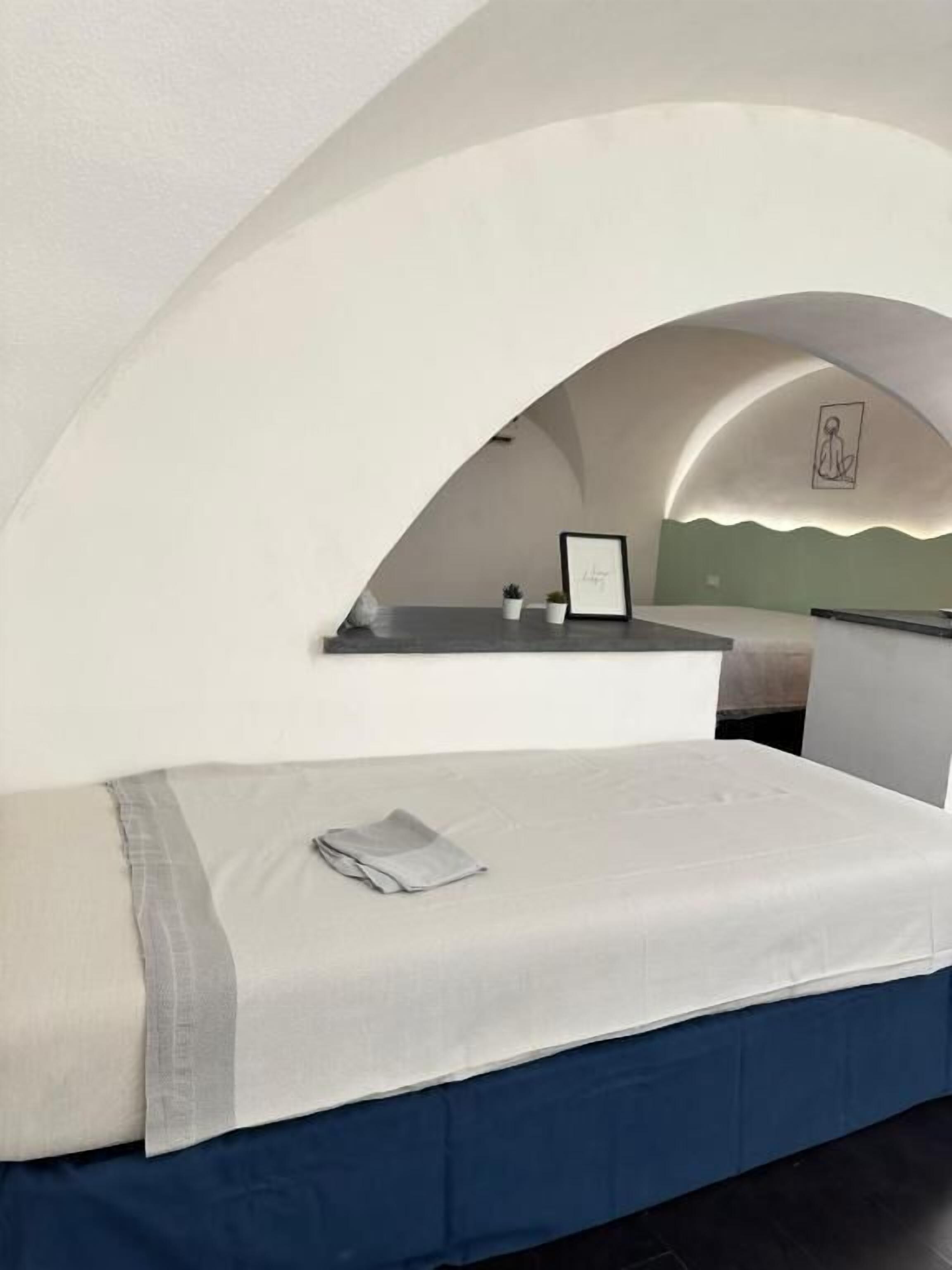 Mörkläggningsgardiner, strykjärn/strykbräda och gratis wi-fi