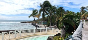 On the beach, sun-loungers - Mango Paradise - Studio with splendid sea view, sunrise and sunset! (SAINT-FRANCOIS)