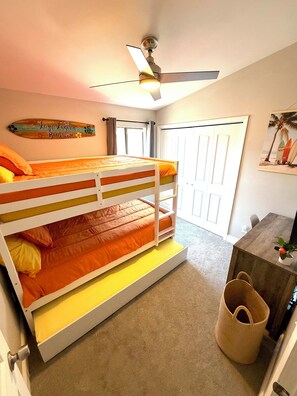 3 habitaciones, tabla de planchar con plancha y wifi gratis 