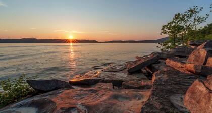 Flip Flop Stop Teepee at The Edge—Unique Riverfront Glamping in Salt Lick, KY