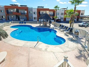 Pool - 2BR Condo Near Sandy Beach - Pool - Fast WiFi (Puerto Peñasco)