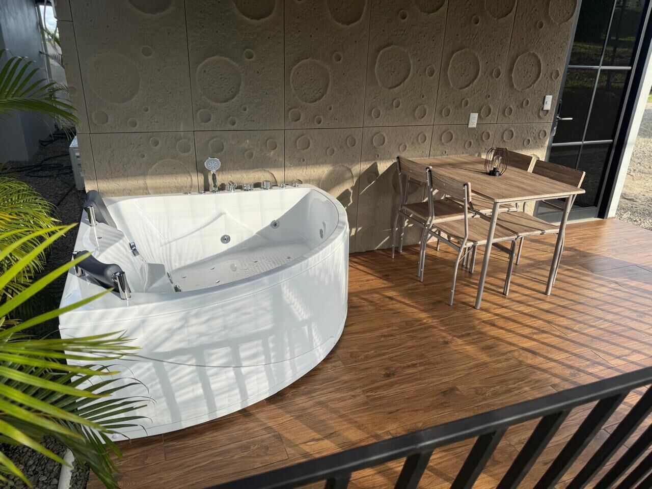 豪華開放式客房, 花園景觀 | 室外用餐