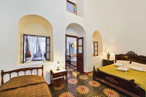 Room - Iriana Apartments (Santorini)