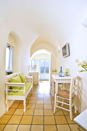 Interior - Enigma Apartments & Suites (Santorini)