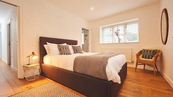 Setrika/meja setrika dan Wi-Fi gratis