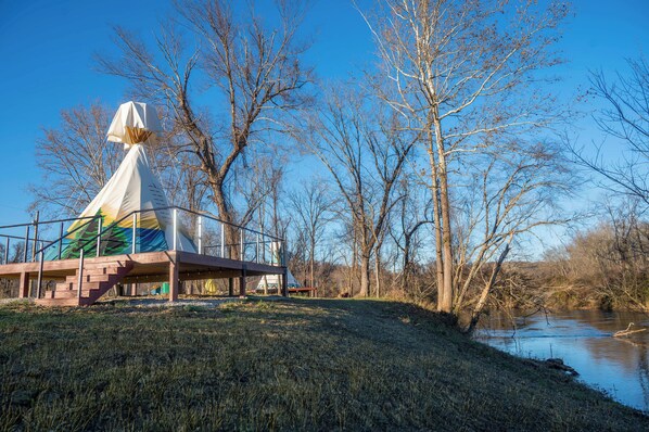 Miscellaneous - The Reel Deal Teepee at The Edge—Unique Riverfront Glamping in Salt Lick, KY (Salt Lick)