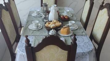 Eenvoudige Twin kamer | Woonruimte