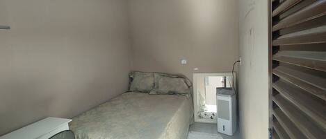 Quarto casal básico | Wi-Fi de cortesia