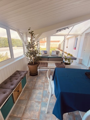 Interior - Country house with private pool 20 min from the ocean (Chasnais)