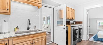 Historic Farmhouse on a Working Farm with Modern Comforts 22 Miles from Raleigh