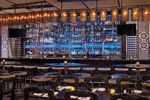 Bar (in der Unterkunft)