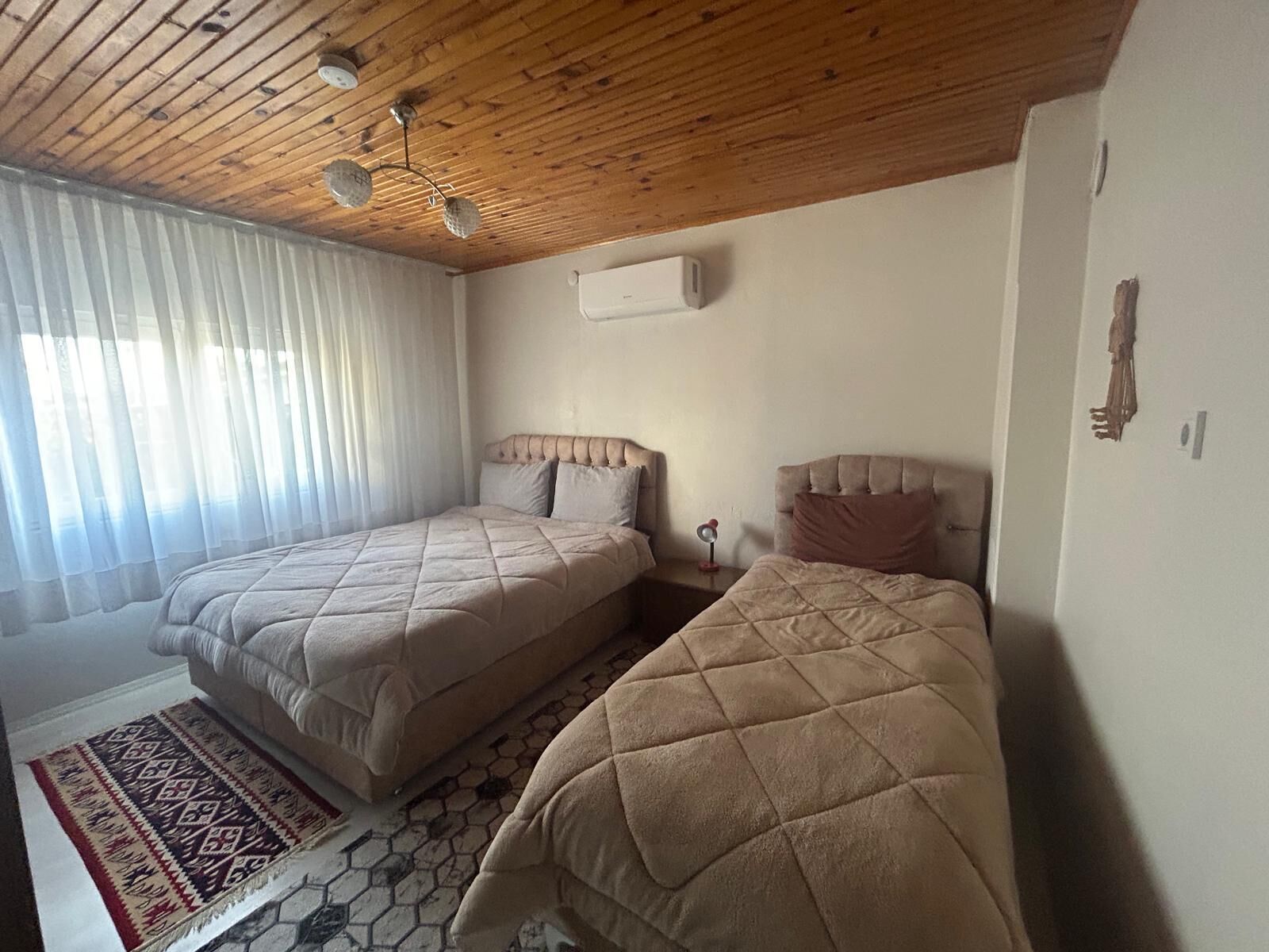 อพาร์ทเมนท์, วิวเมือง, ติดสวน | ผ้าม่านกันแสง, เตารีด/โต๊ะรีดผ้า, Wi-Fi ฟรี