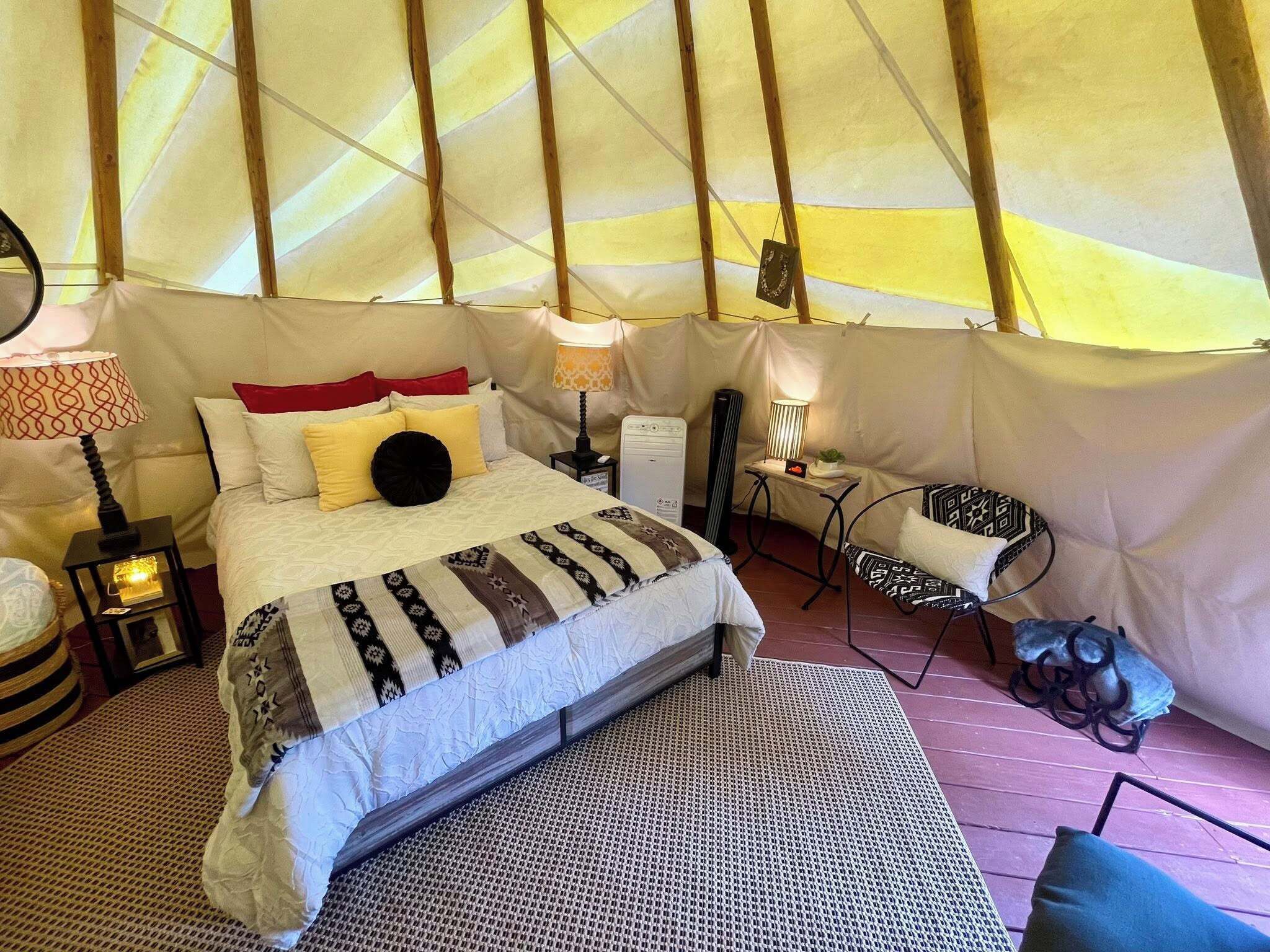1 chambre, accès au Wi-Fi (inclus), literie fournie