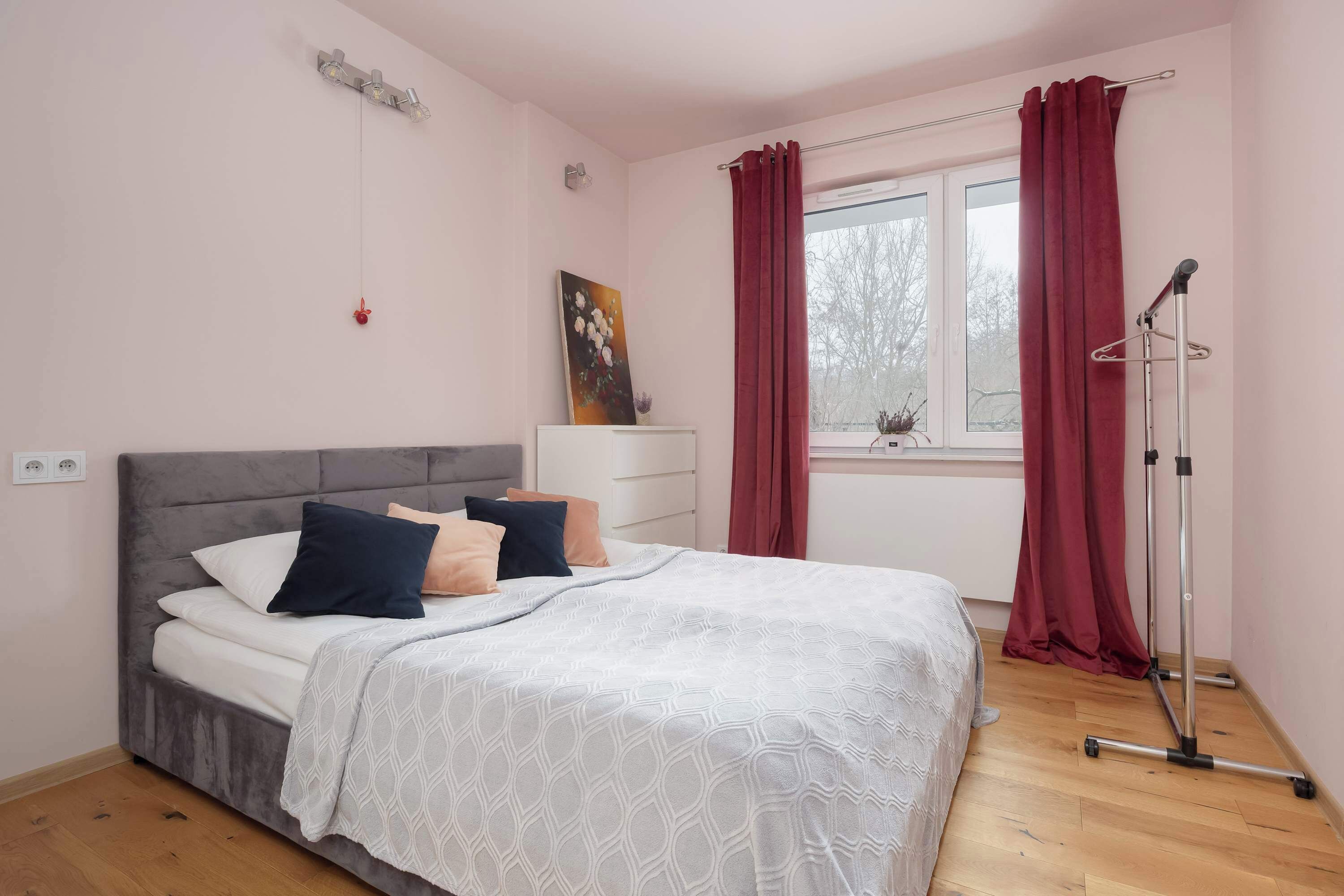 1 bedroom, iron/ironing board, WiFi, bed sheets