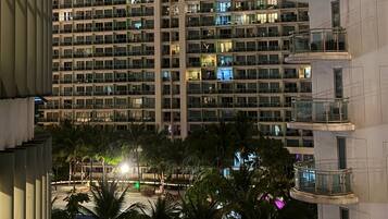 Condo, 2 Bedrooms, Accessible, Balcony | Exterior