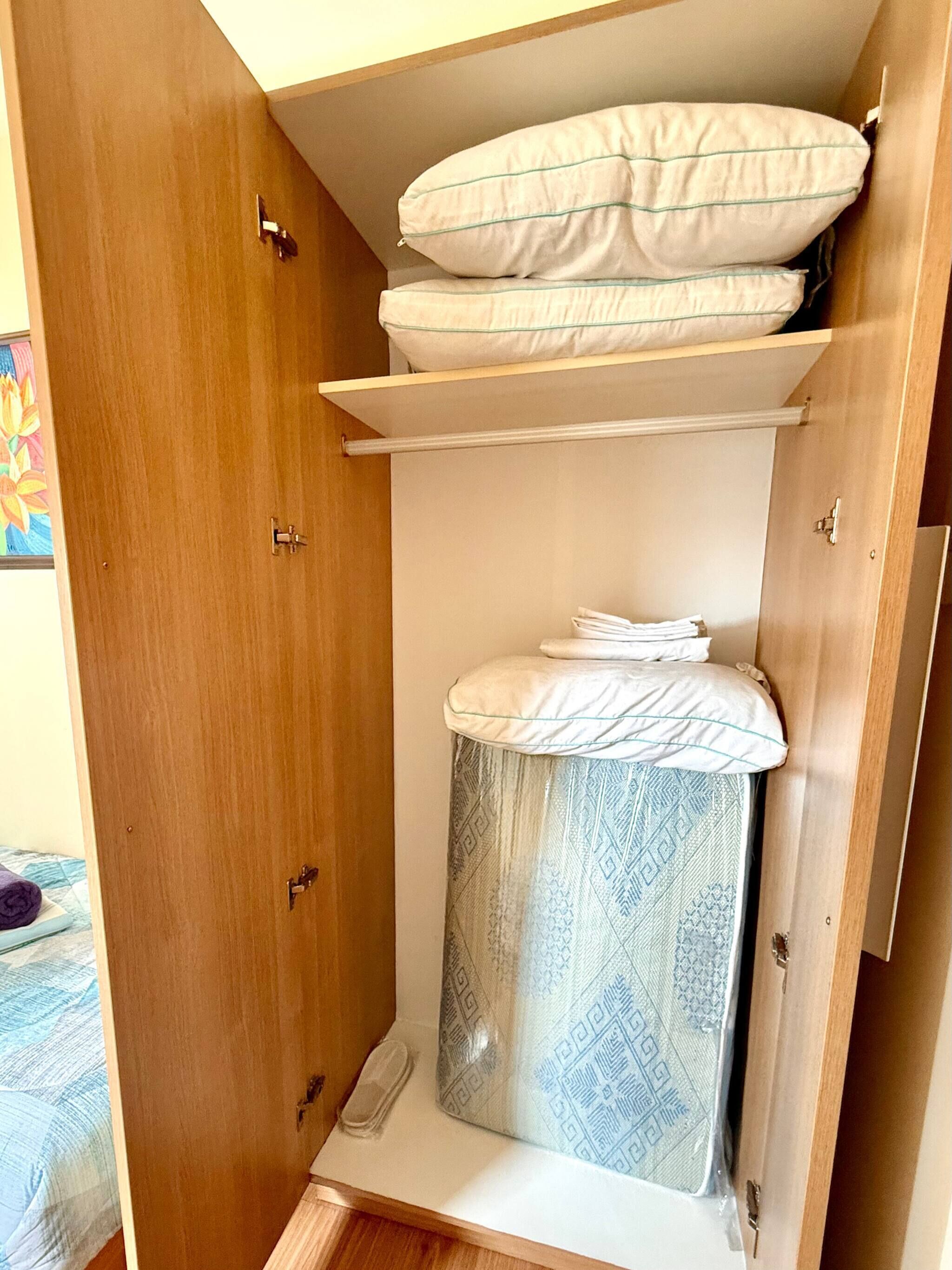 Condo, 2 Bedrooms, Accessible, Balcony