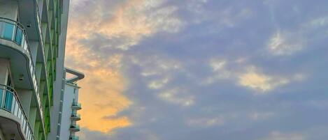 Apartment, 2 Schlafzimmer, barrierefrei, Balkon | Unterkunftsgelände