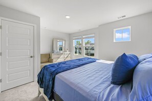 3 bedrooms, free WiFi, bed sheets