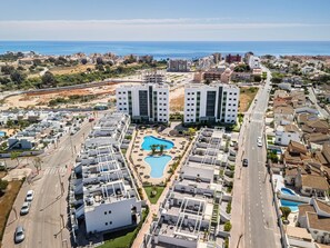 Exterior - Mil Palmeras Sea View | Private Pool and Parking- Special rates for longer stays (Pilar de la Horadada)