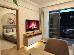 Interior - 1bedroom apartment close to JKIA & SGR with gym, pool, Netflix and fast Wifi (Nairobi)